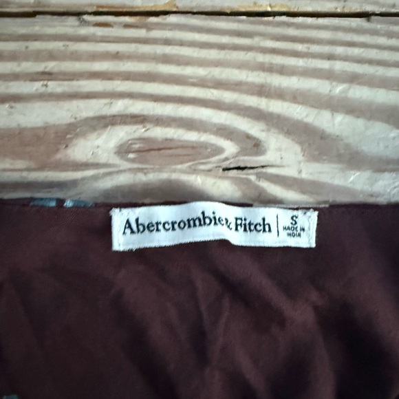 Abercrombie & Fitch sheer floral long sleeve crop top size small - Picture 2 of 2